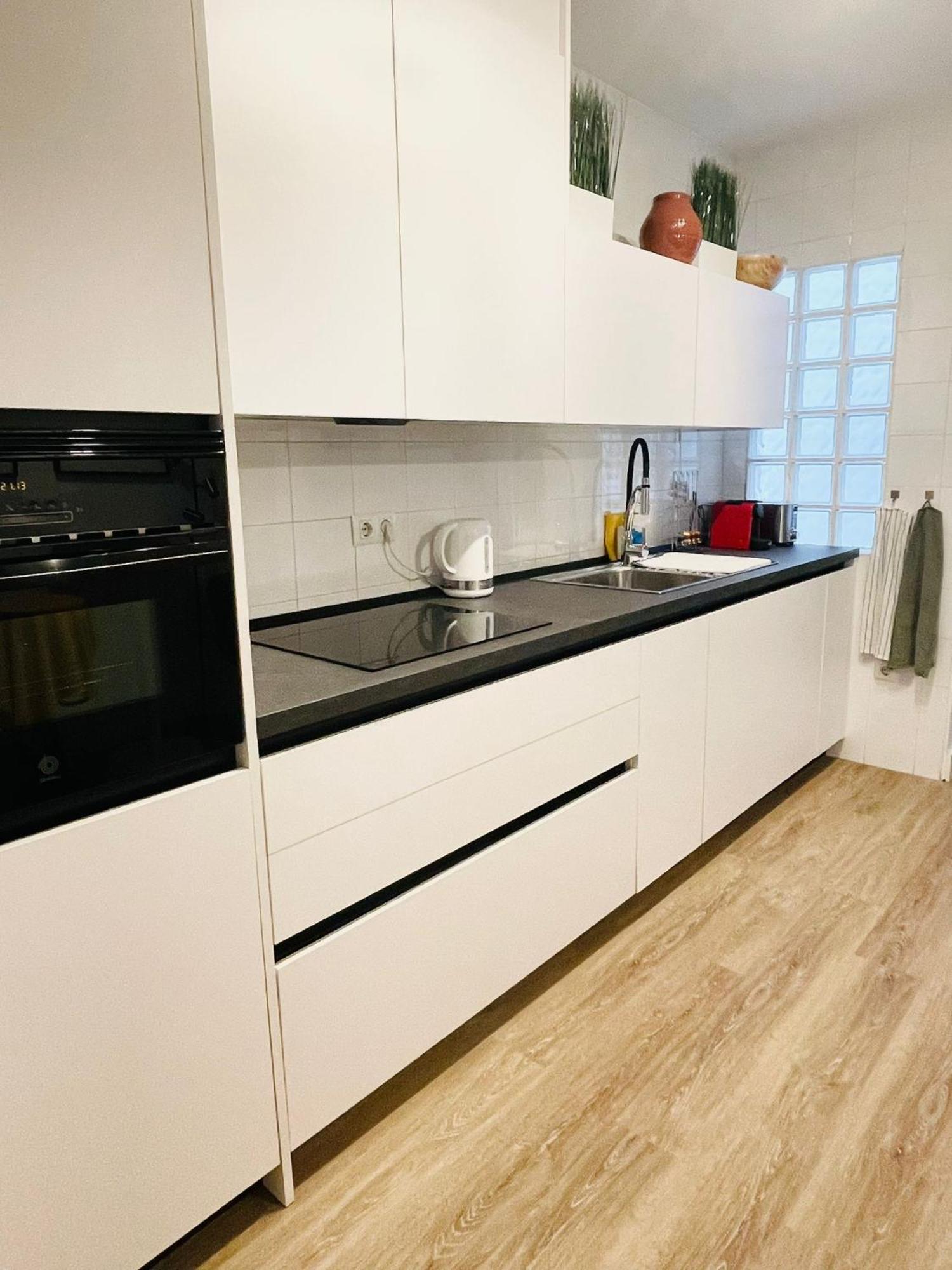 קרטחנה Apartamentos Familiares Puerto Nova מראה חיצוני תמונה